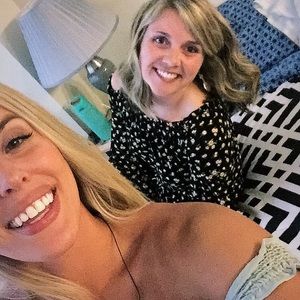 Meet your Posher, Cassandra